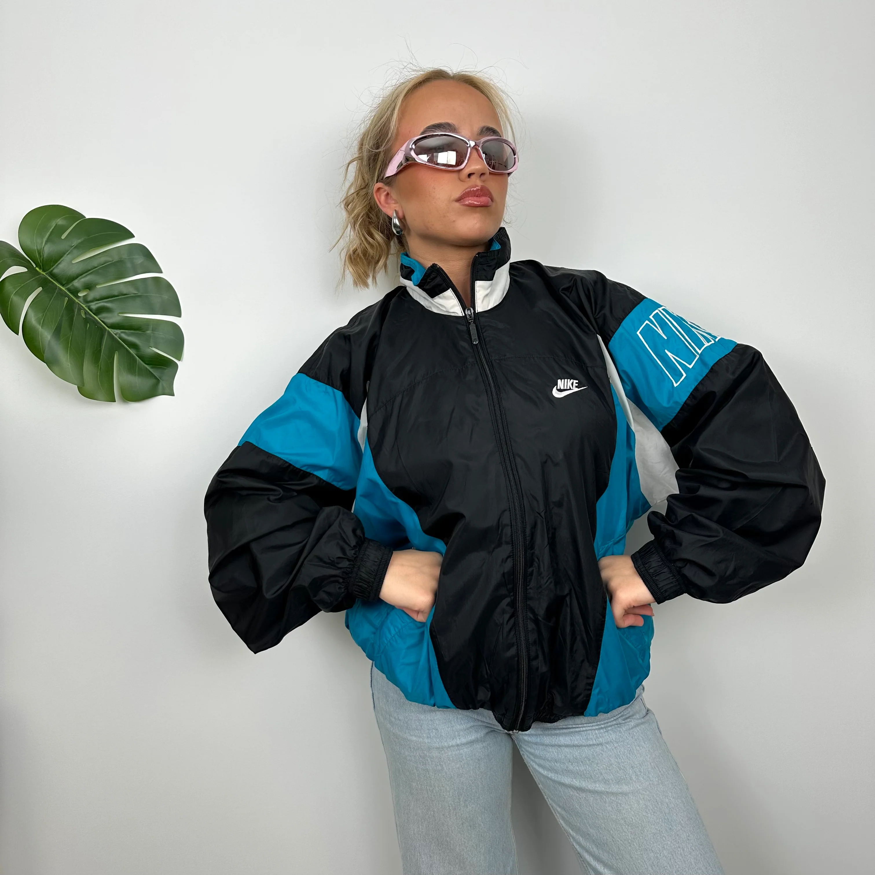 Nike Colour Block Embroidered Spell Out Windbreaker Jacket (M) - Image 6