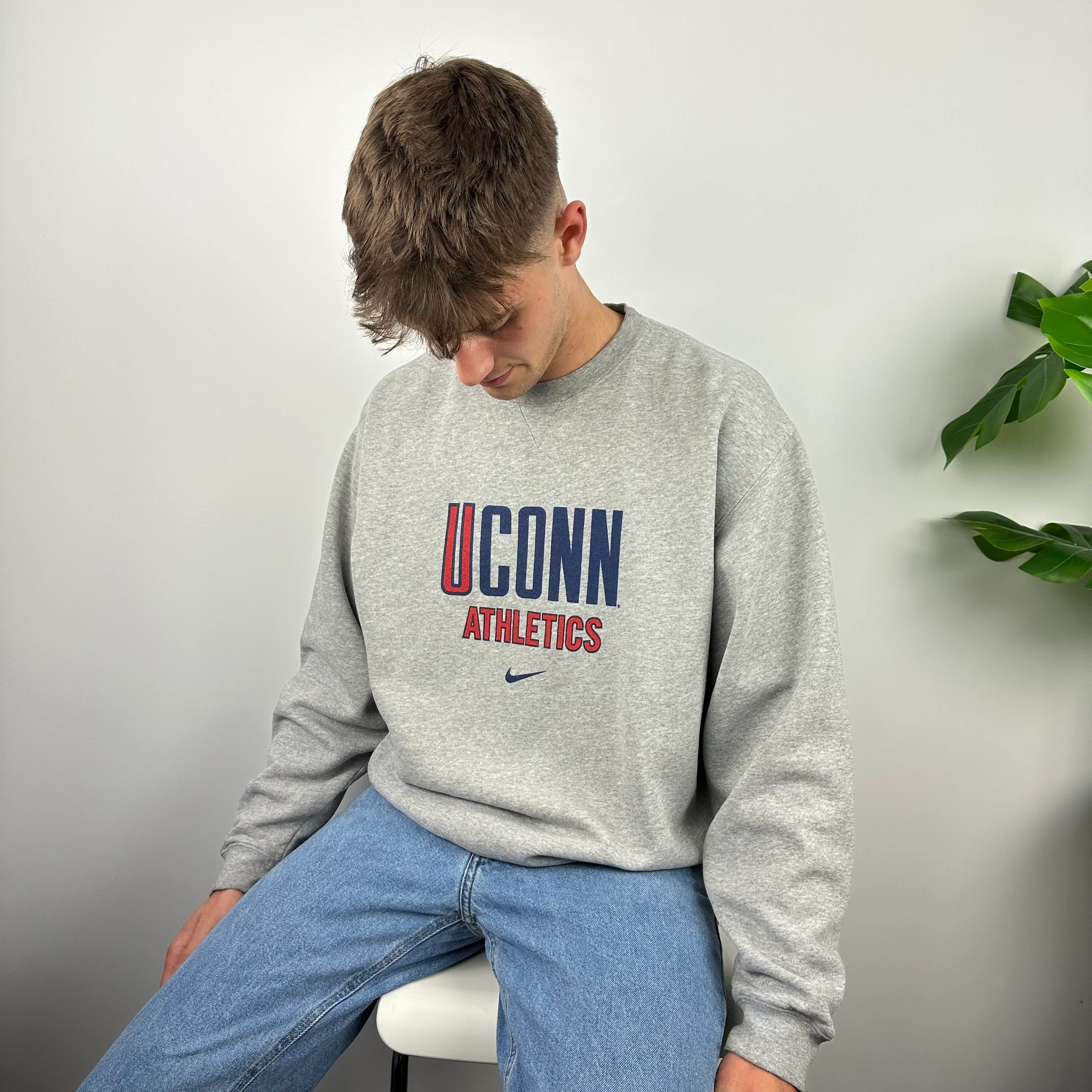 Nike X U Conn Athletics RARE Grey Spell Out Sweatshirt (L) - Image 8