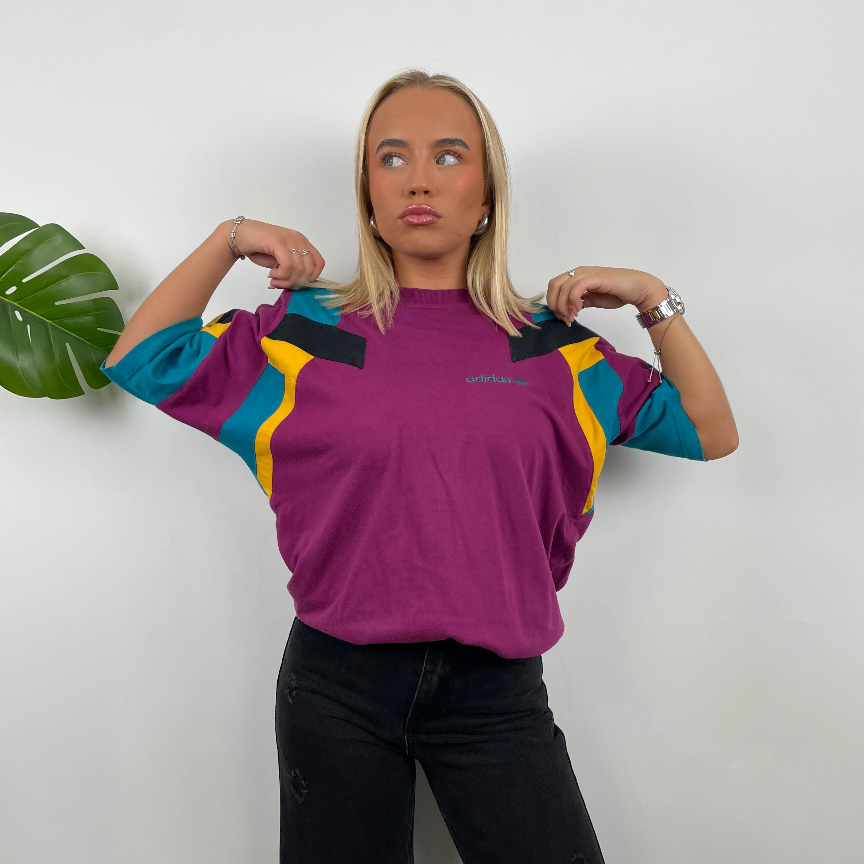 Adidas Embroidered Spell Out Colour Block T Shirt (M) - Image 4