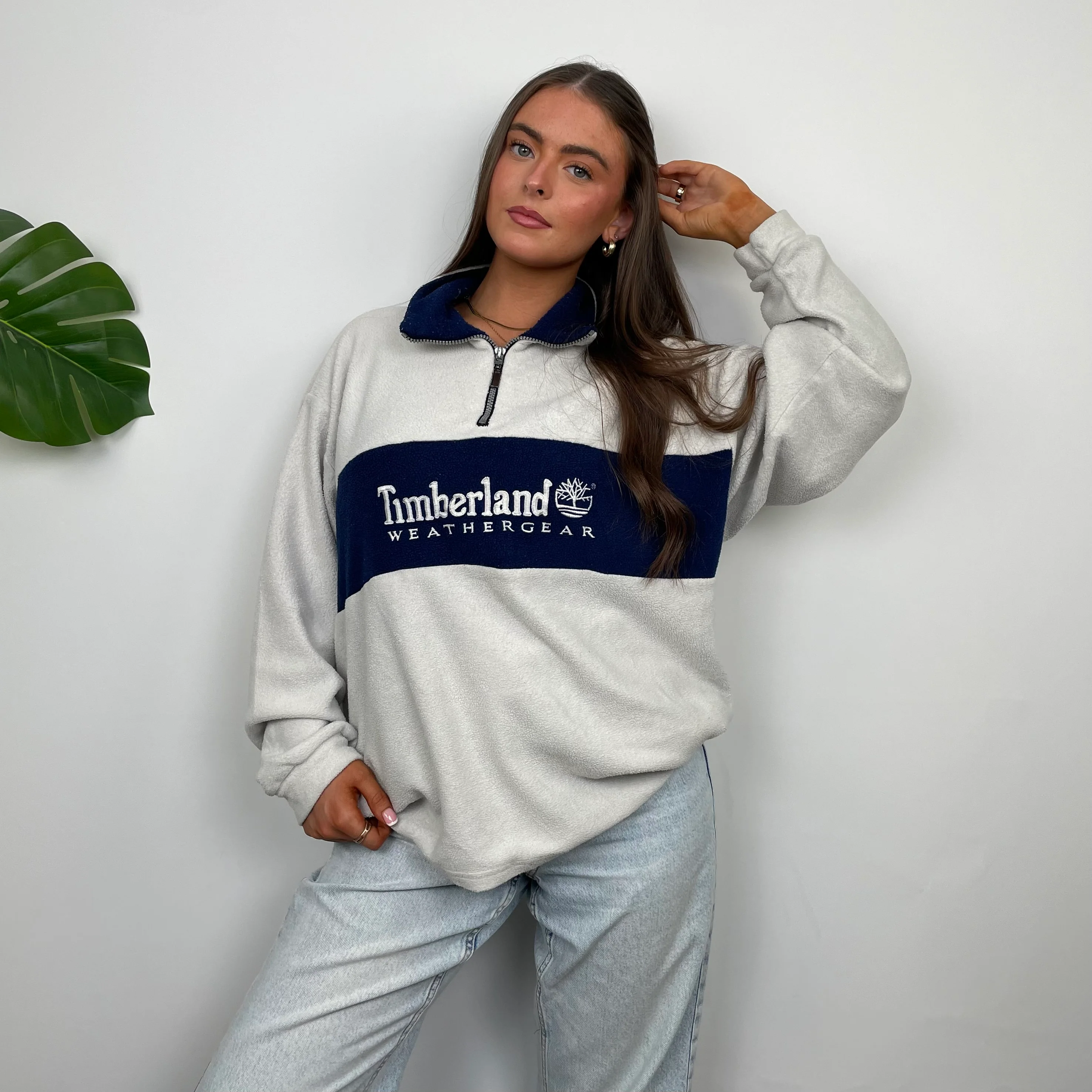 Timberland White & Navy Embroidered Spell Out Teddy Bear Fleece Quarter Zip Sweatshirt (M) - Image 2