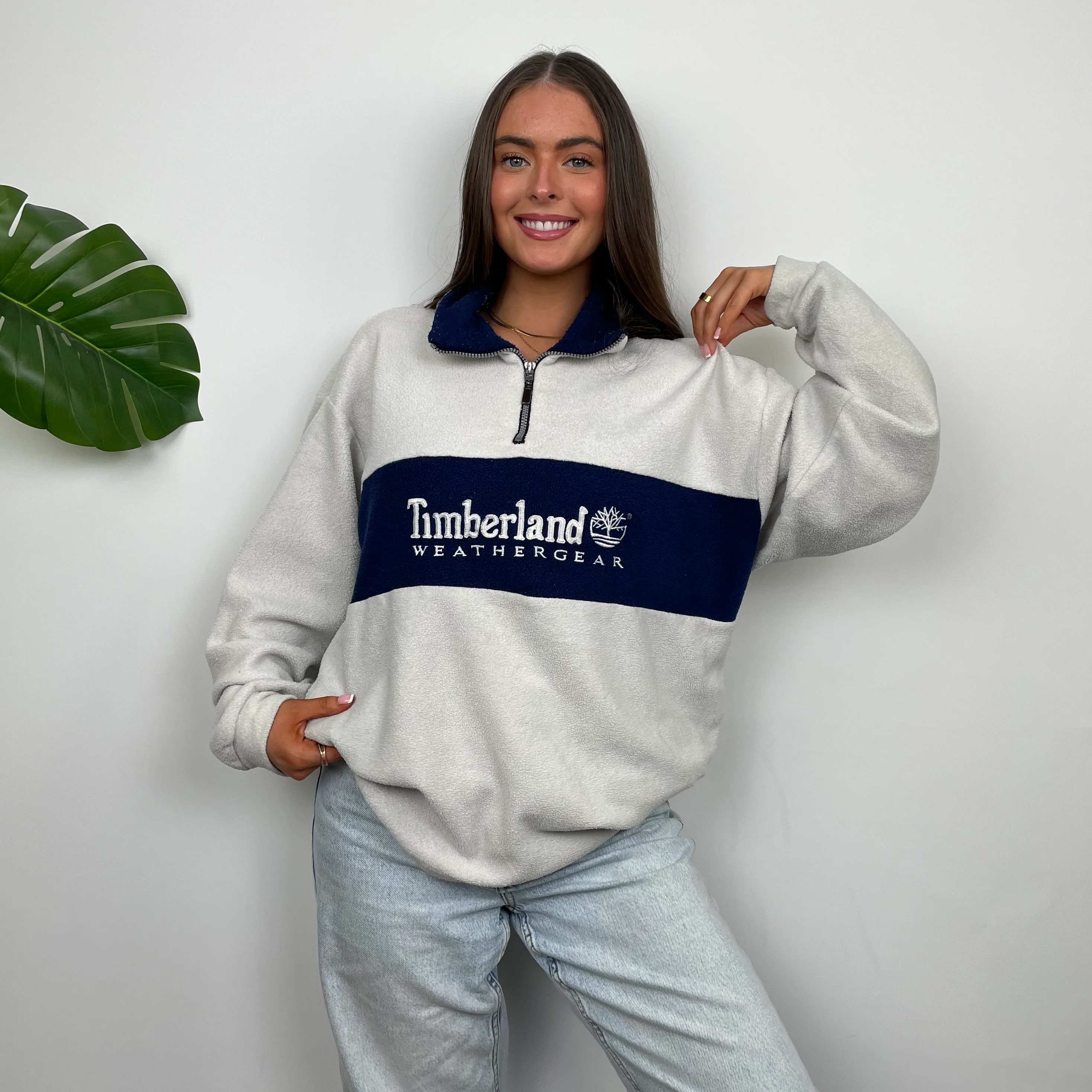 Timberland White & Navy Embroidered Spell Out Teddy Bear Fleece Quarter Zip Sweatshirt (M) - Image 5