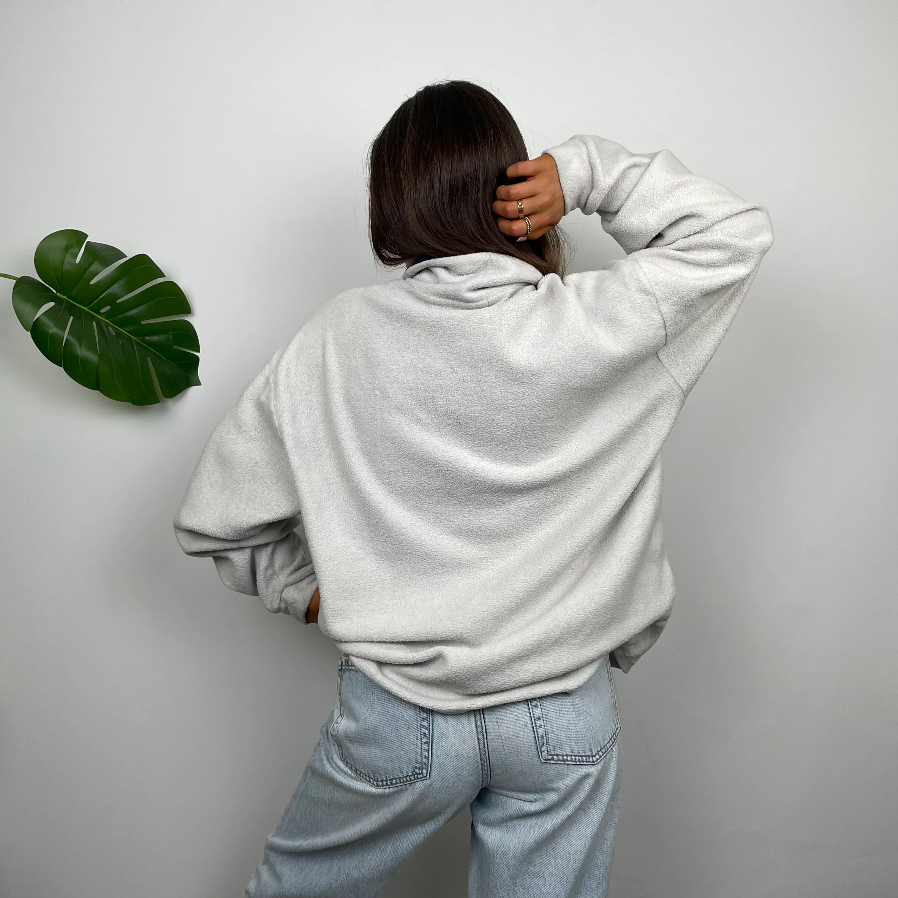 Timberland White & Navy Embroidered Spell Out Teddy Bear Fleece Quarter Zip Sweatshirt (M) - Image 6