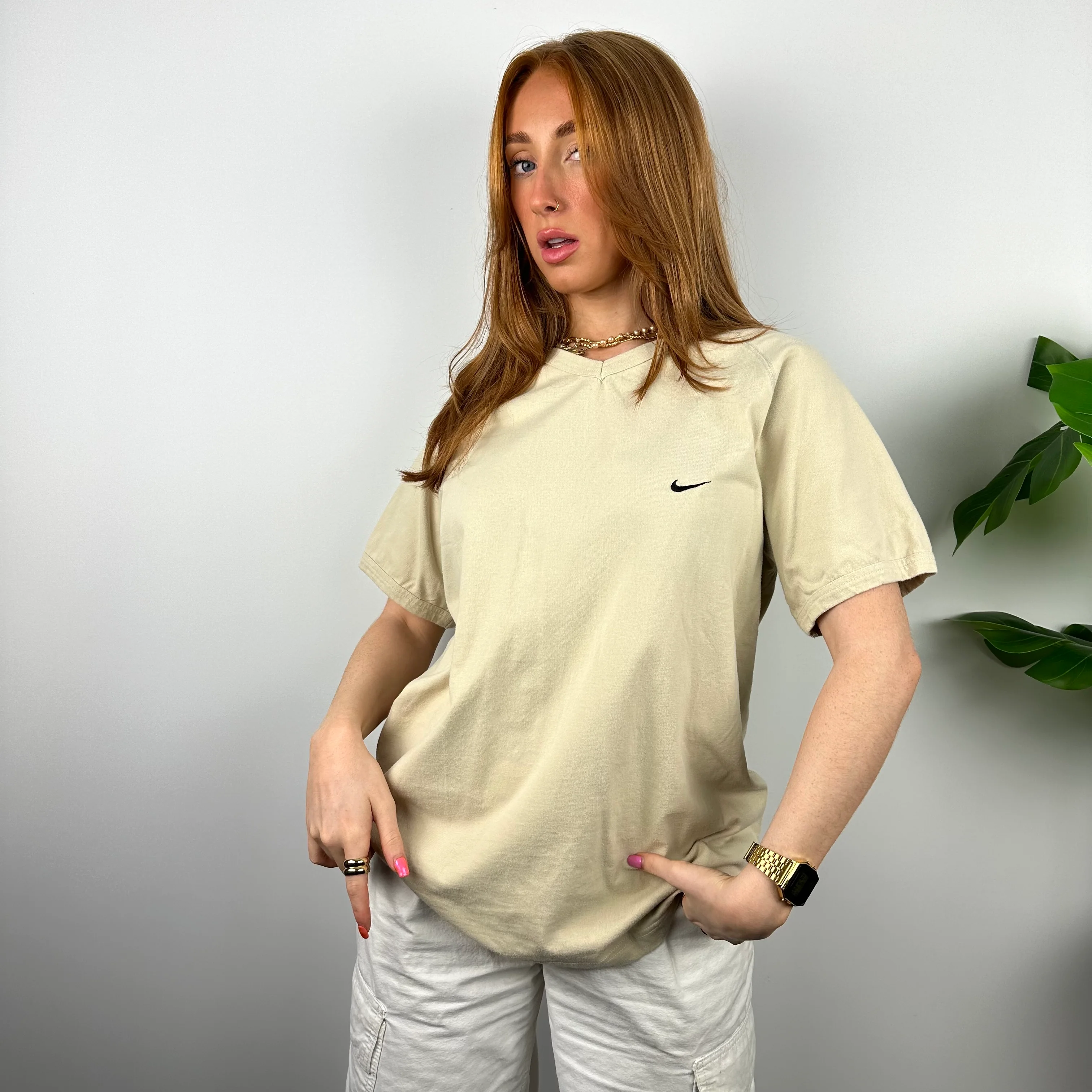 Nike Beige Embroidered Swoosh T Shirt (M) - Image 5