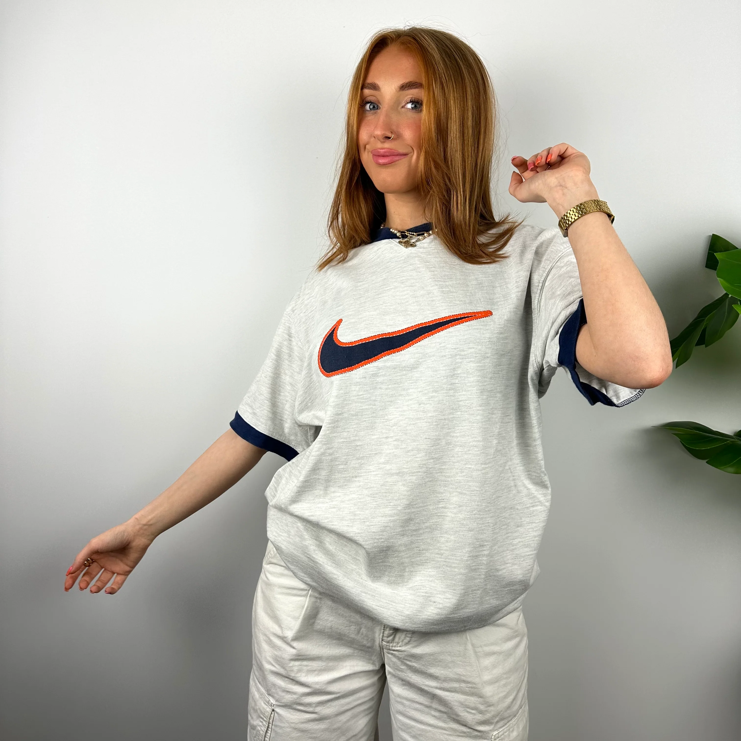 Nike RARE Grey Swoosh T Shirt (M) - Image 3