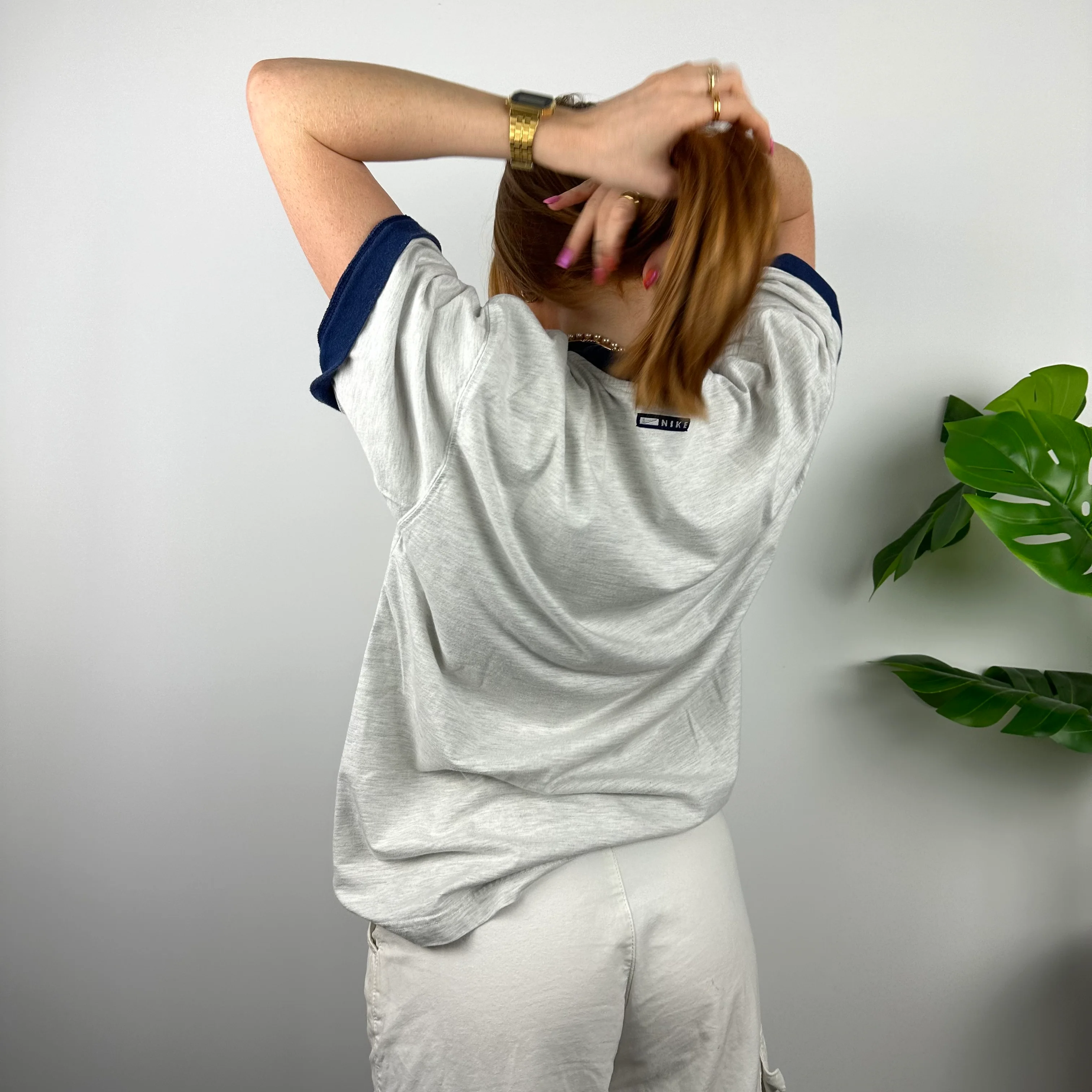 Nike RARE Grey Swoosh T Shirt (M) - Image 4