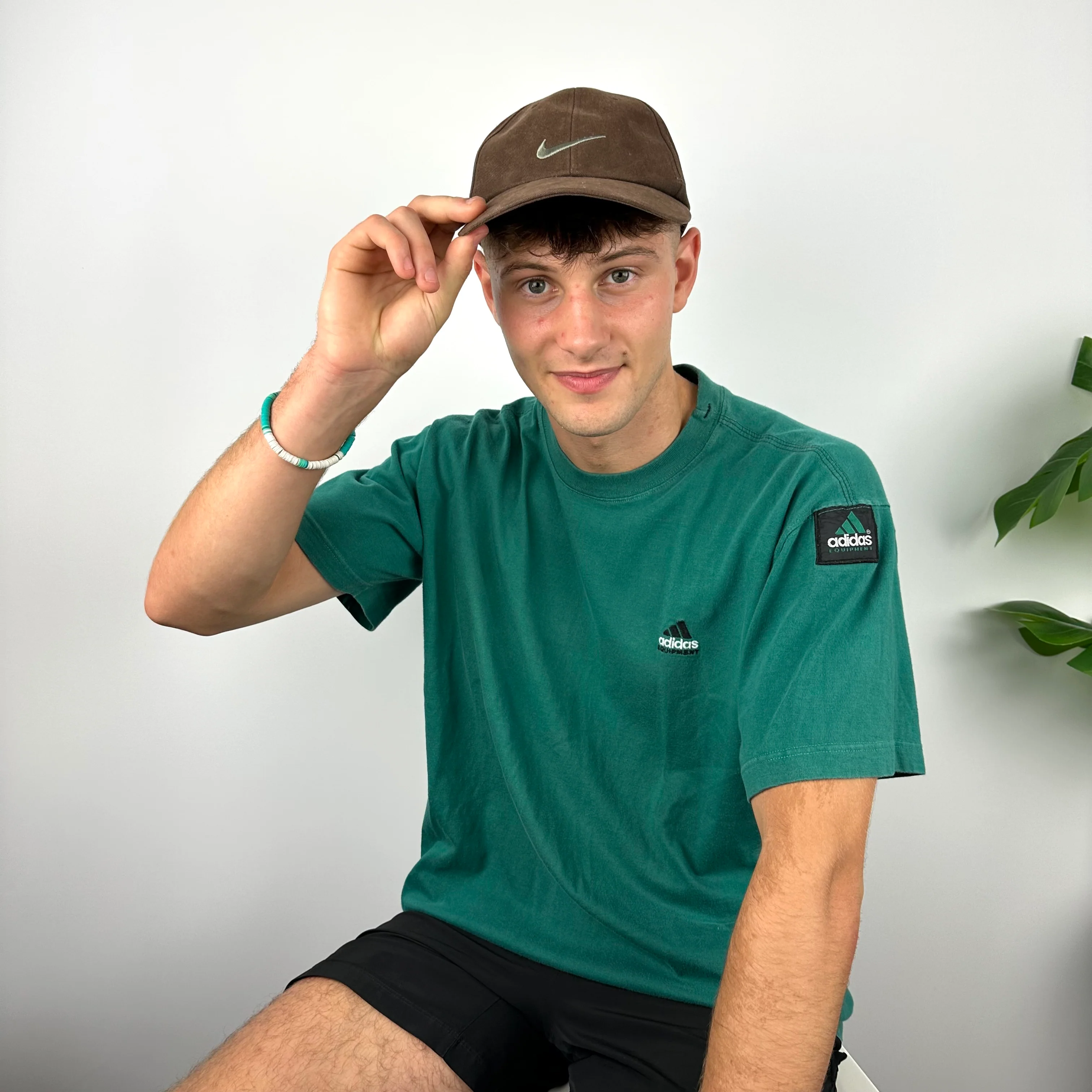 Nike RARE Brown Embroidered Swoosh Cap - Image 3