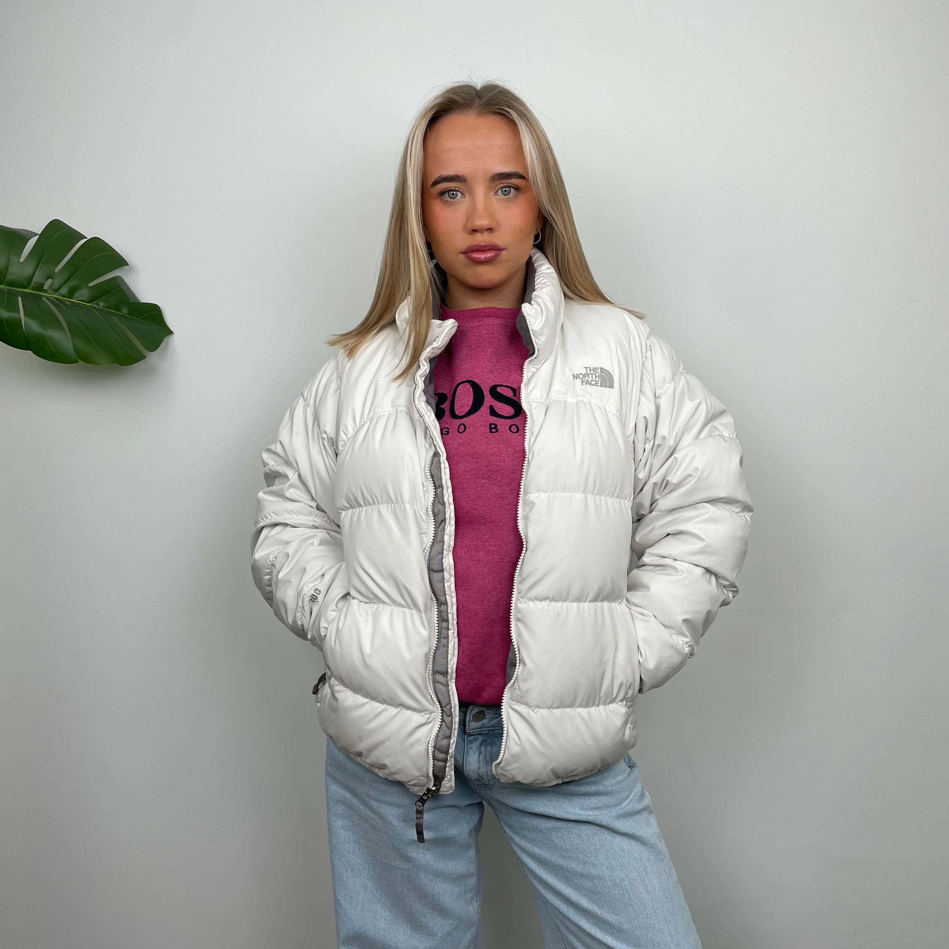 White North Face Puffer Jacket 700 (M)