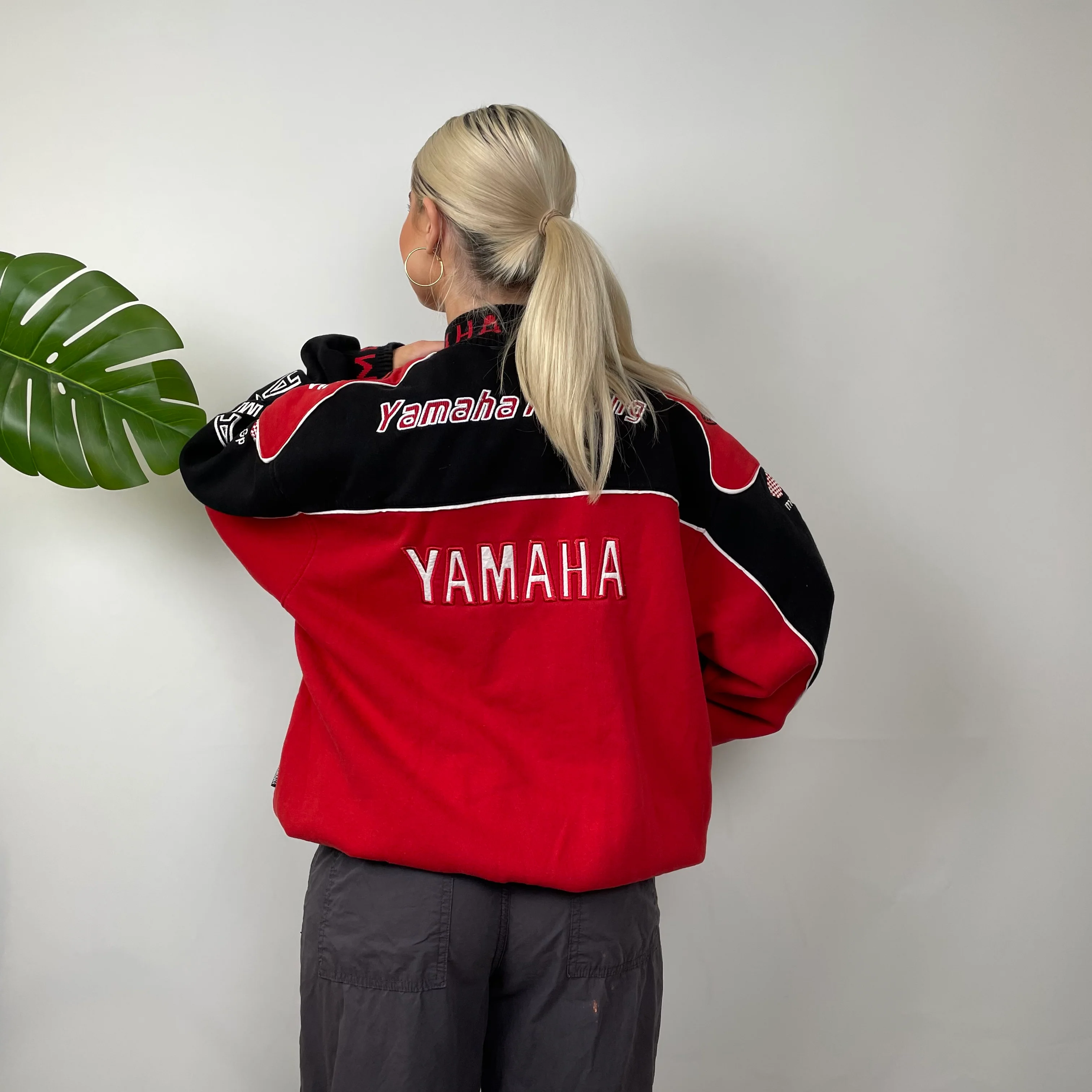 Yamaha Racing Team Red Embroidered Spell Out Zip Up Hoodie Jacket (L) - Image 6
